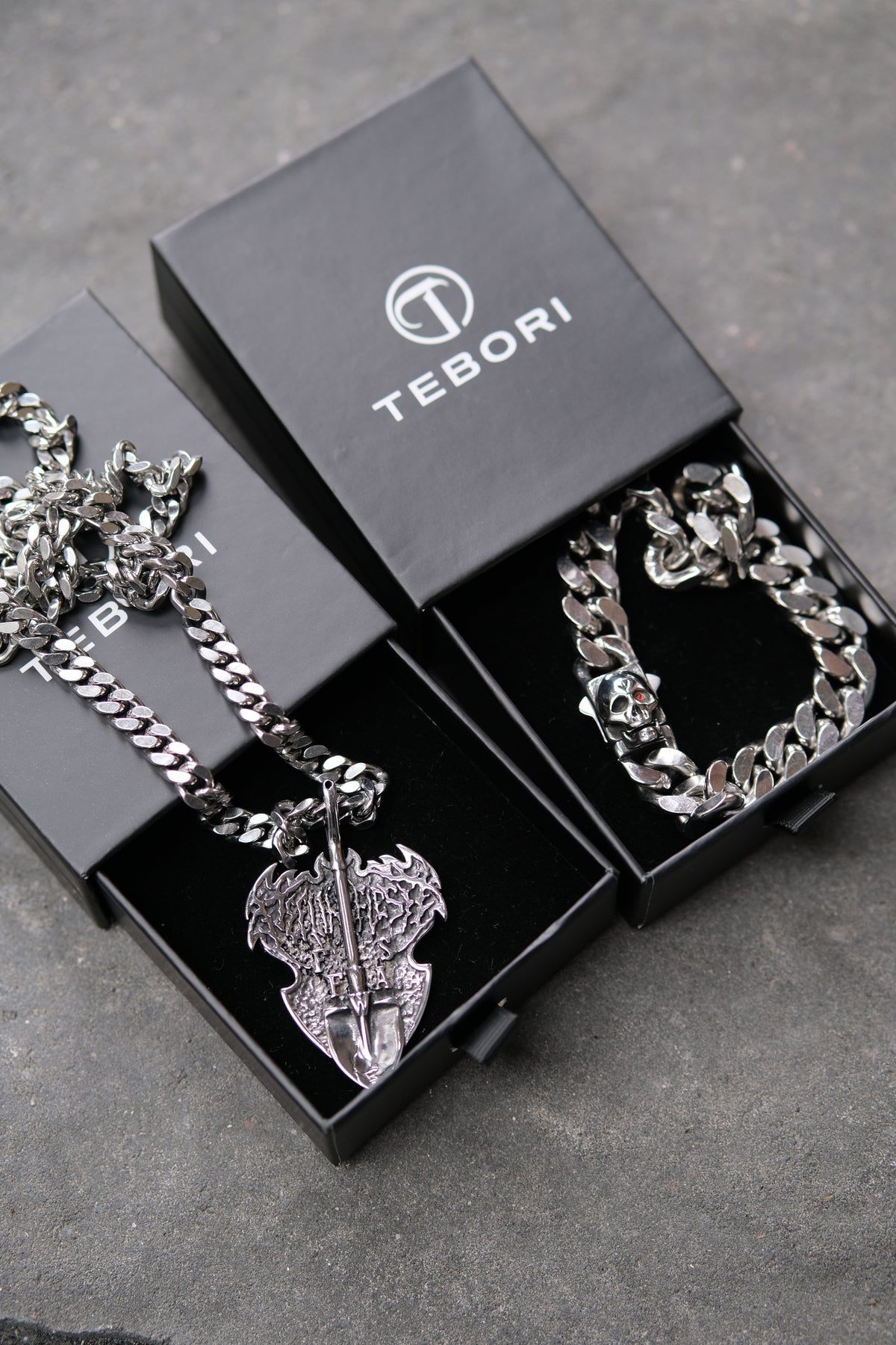 Peelingflesh Bracelet