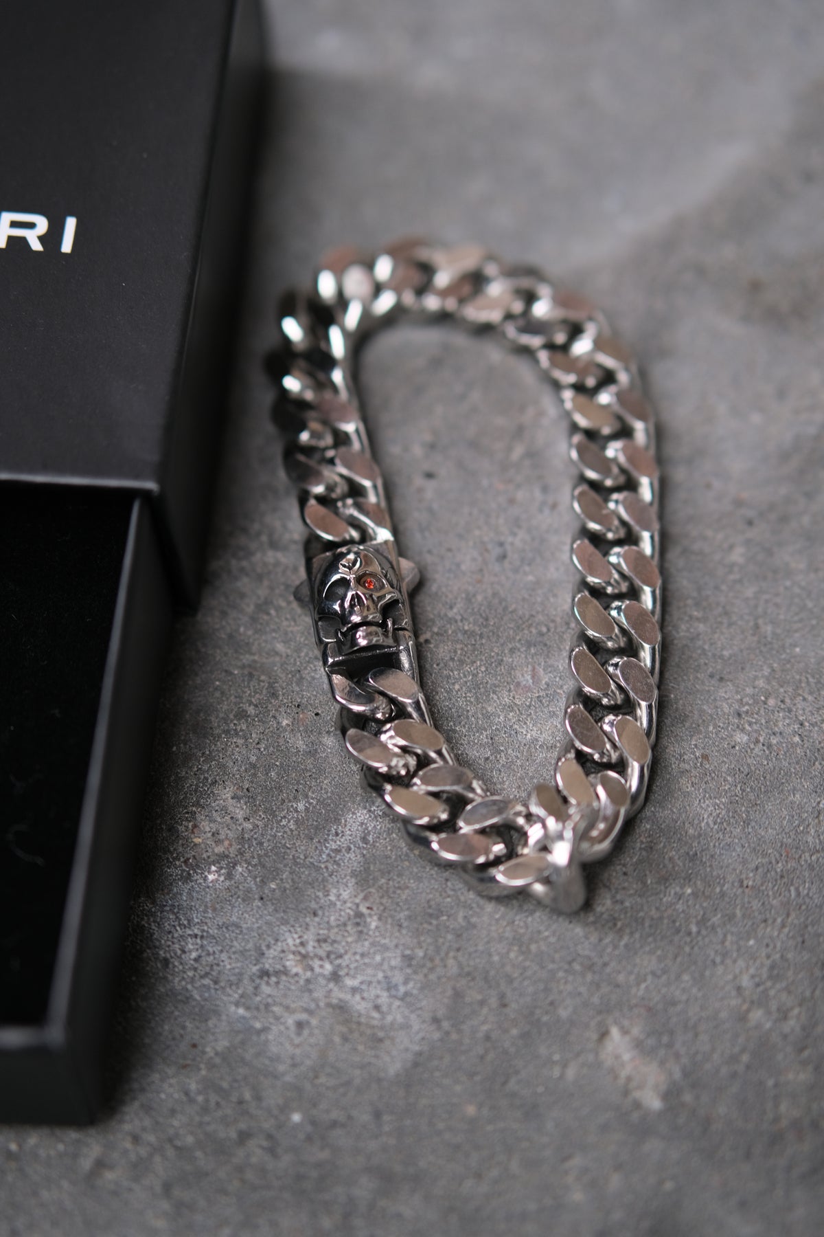 Peelingflesh Bracelet