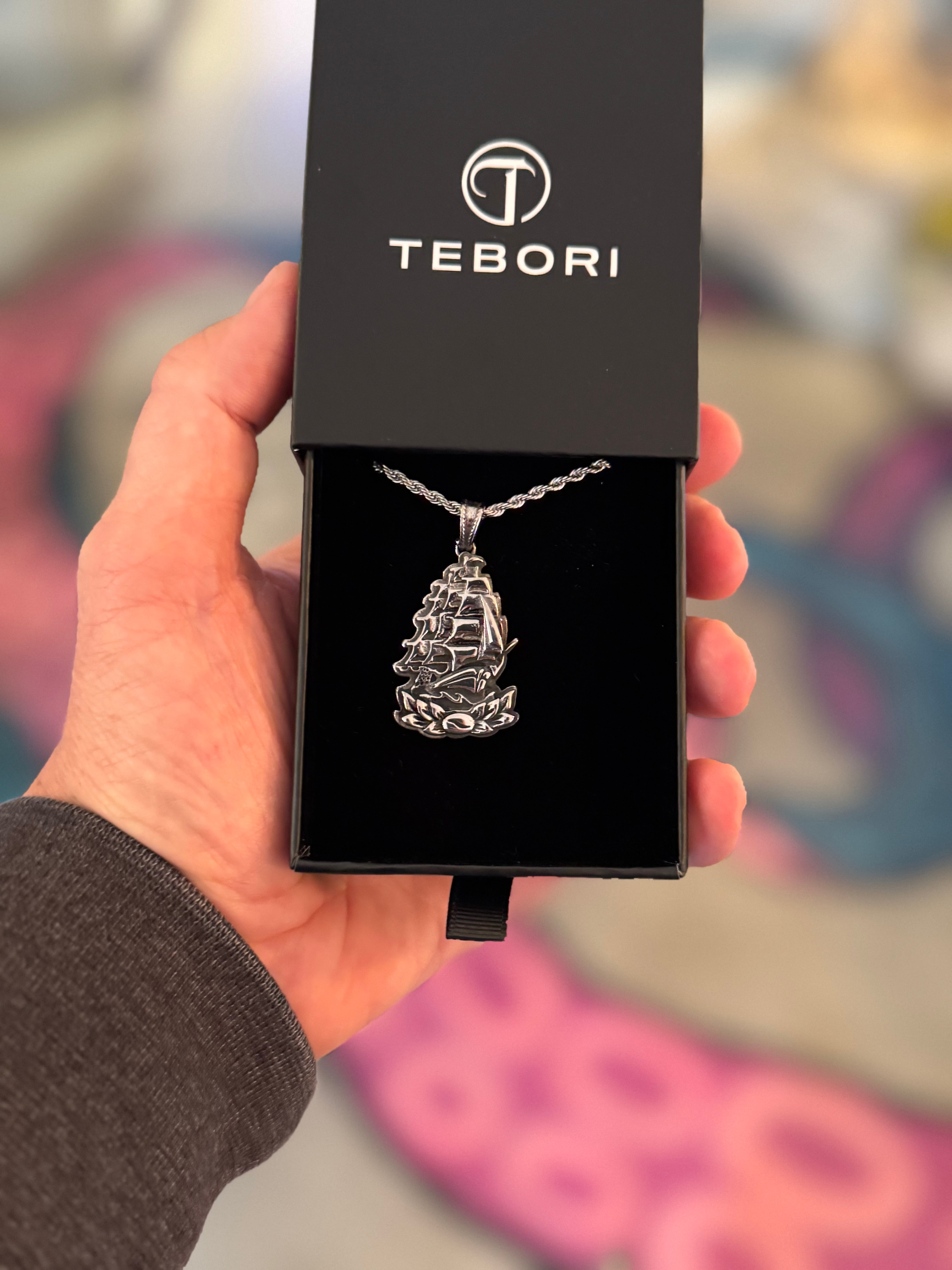 Seven Seas Pendant